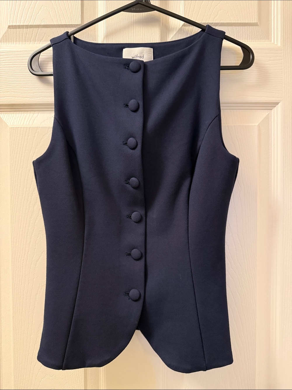 Aritzia Wilfred Regal Vest Button Up Tailored Crew Neck Waistcoat Navy Size 2